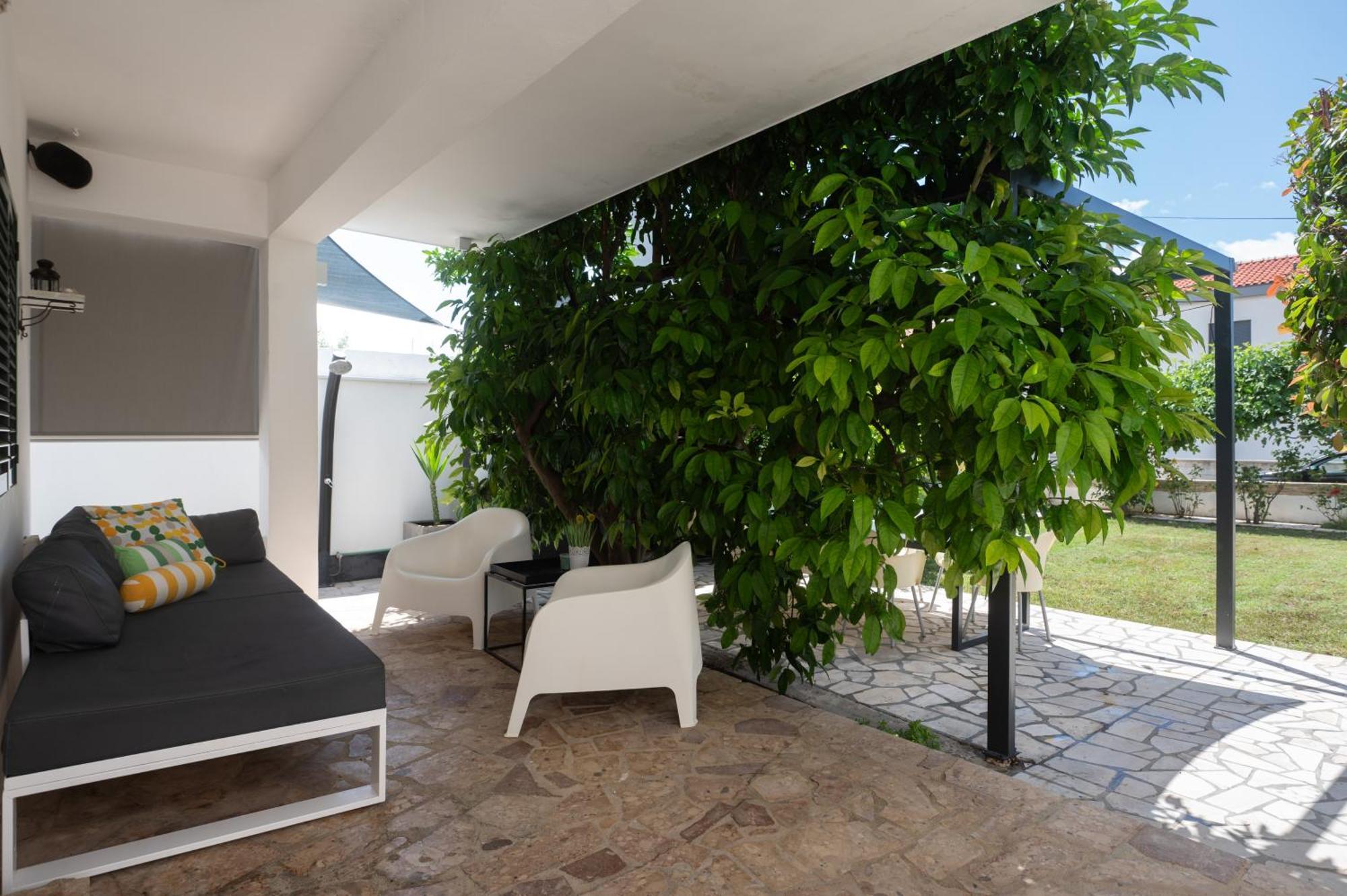 Li-za Holiday home